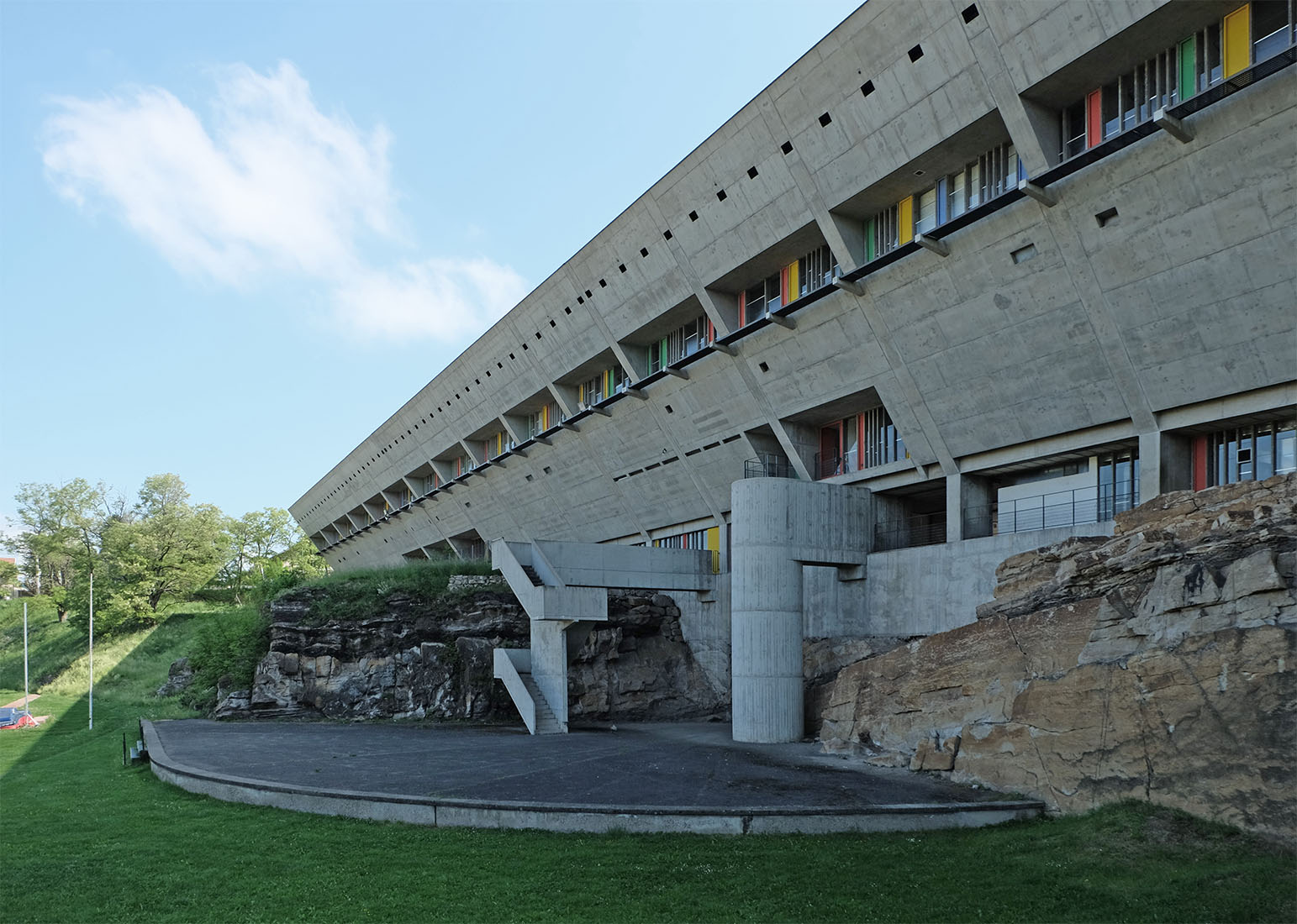 www.archipicture.eu Le Corbusier Maison de la Culture Firminy